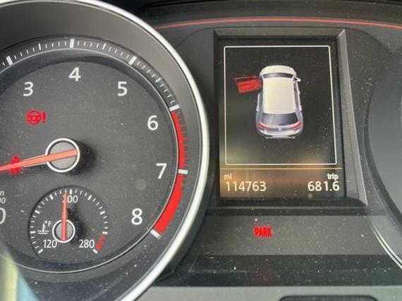 VOLKSWAGEN GOLF GTI 2016 3VW4T7AU6GM015917 image
